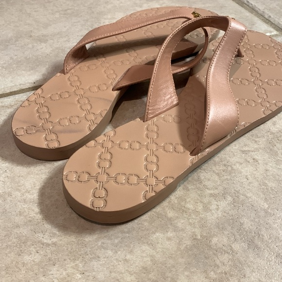 Tory Burch Leather Thong Sandals - Picture 4 of 7